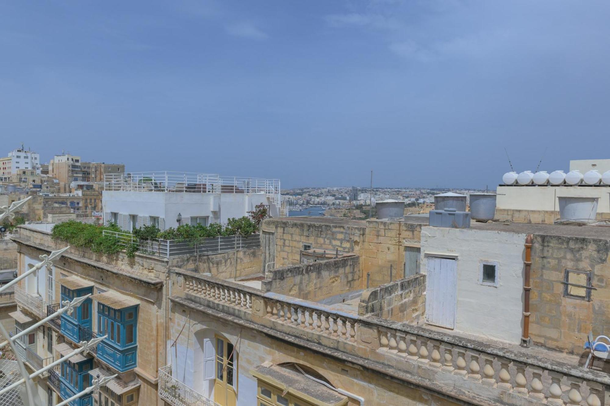 New 1 Bedroom Apartment In Valletta City Centre With Terrace And Views Экстерьер фото